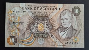 £10 Bank of Scotland Pattullo SC135 note (AUNC) AC371387